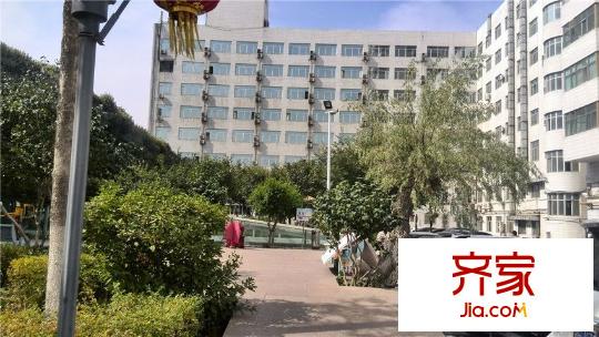 新疆道路運(yùn)輸管理局住宅小區(qū)外景圖IMG_20140925_140026