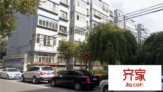 新疆道路運(yùn)輸管理局住宅小區(qū)外景圖IMG_20140925_135722