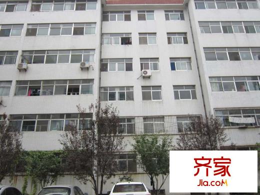 防疫站大院外景圖