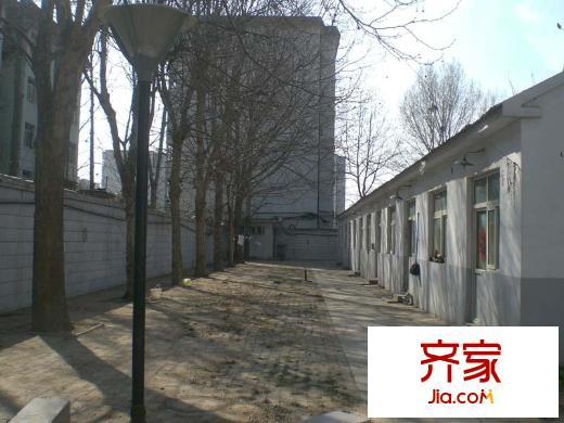 廣播電視報宿舍外景圖 （2015.3.31）