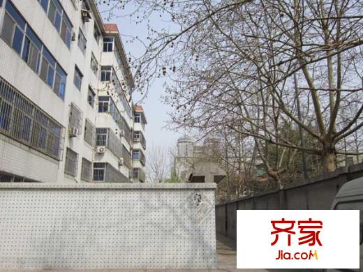 人事局宿舍外景圖 