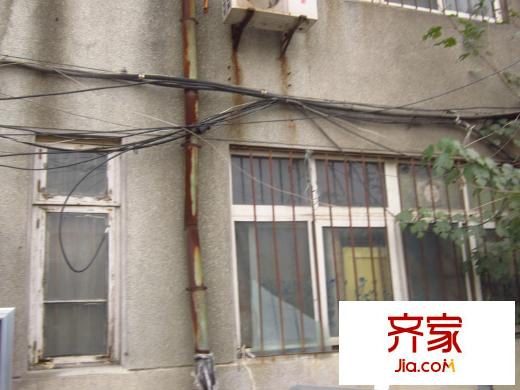 青年路小學(xué)宿舍外景圖（20141121）
