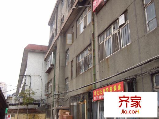 青年路小學(xué)宿舍外景圖（20141121）