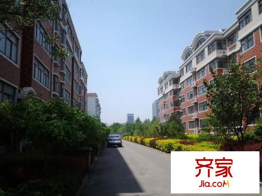 秋月園外景圖