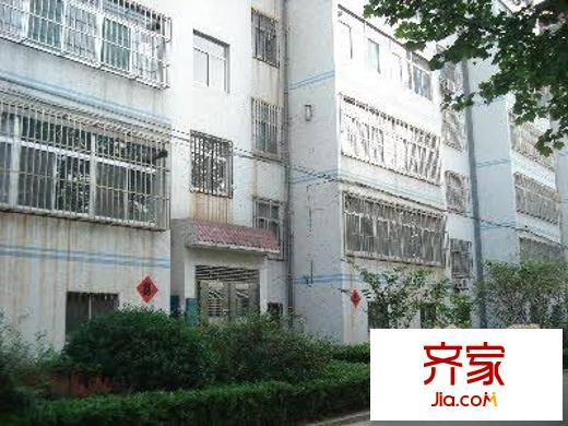 管委會(huì)宿舍外景圖 