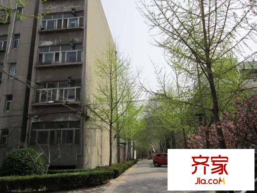 市財(cái)政局宿舍外景圖