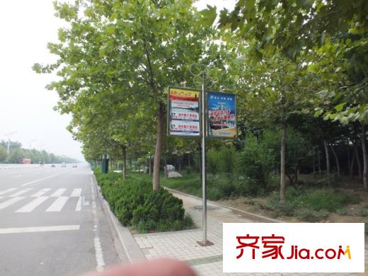 臥龍新區(qū)配套圖公交站牌