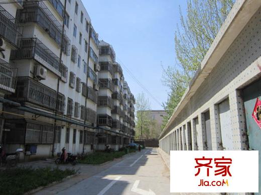 濰坊學院宿舍外景圖 （20140404）