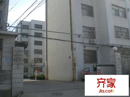 農(nóng)商行宿舍外景圖 （2015.3.31）
