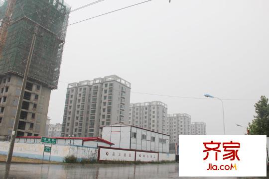 浞景翠園外景圖7月項(xiàng)目最新實(shí)景圖（20120712）