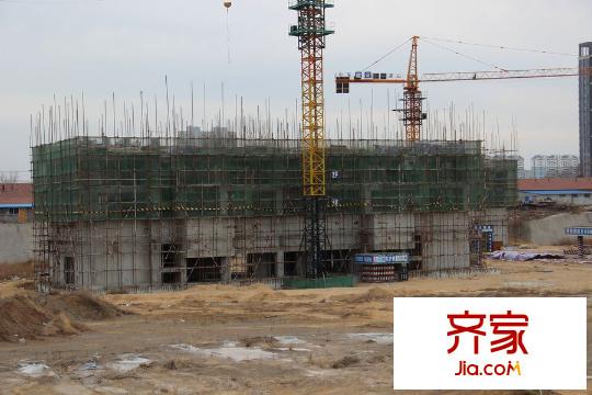吉祥如意城實(shí)景圖二期高層施工進(jìn)度（2015-1-29）