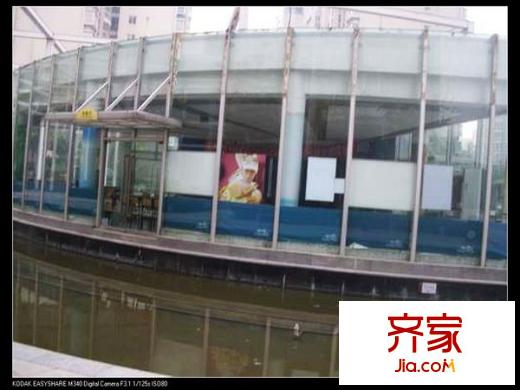天下城外景圖 