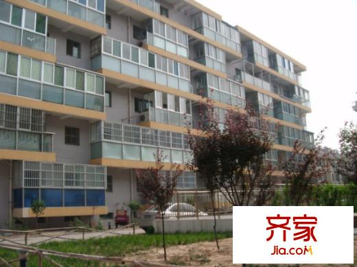 新龍橙堡外景圖小區(qū)內(nèi)景