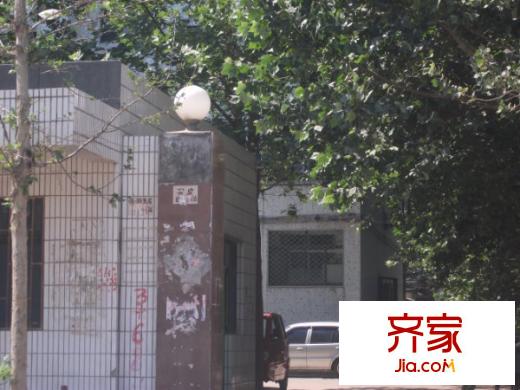 一職專宿舍外景圖 