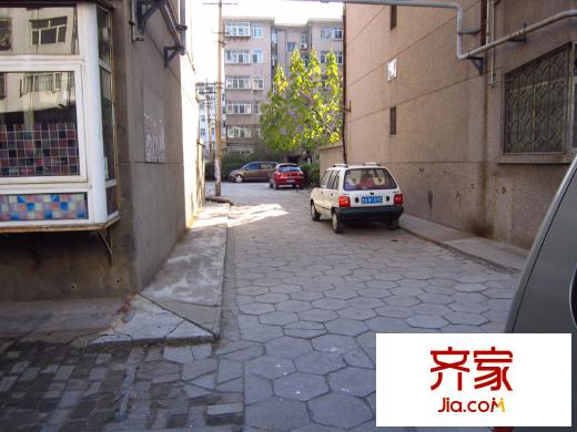 海王醫(yī)藥公司宿舍外景圖（2014/11/14 )