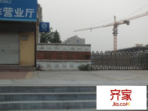 湖景花園外景圖小區(qū)內(nèi)景