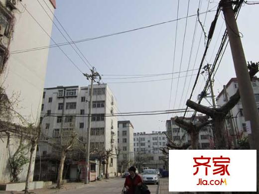 華銀小區(qū)外景圖 