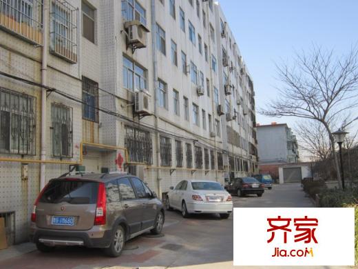 名仕花園外景圖小區(qū)內(nèi)景 