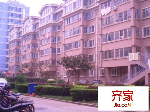 銀楓小區(qū)外景圖