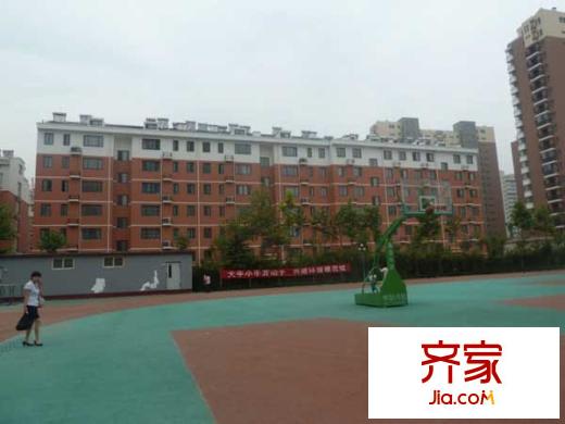 恒信御景峰外景圖