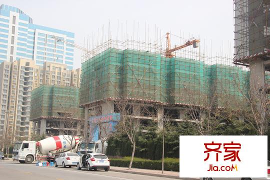 玉泉新城實(shí)景圖小高層施工（2014-04-10）