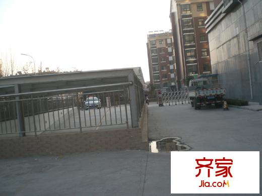 圣基銘座外景圖 （2014.12.05）