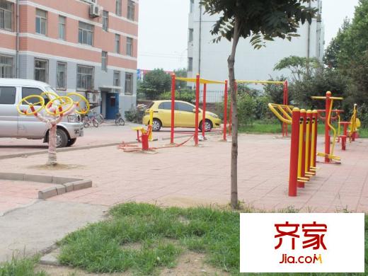 匯豐花園外景圖娛樂設(shè)施