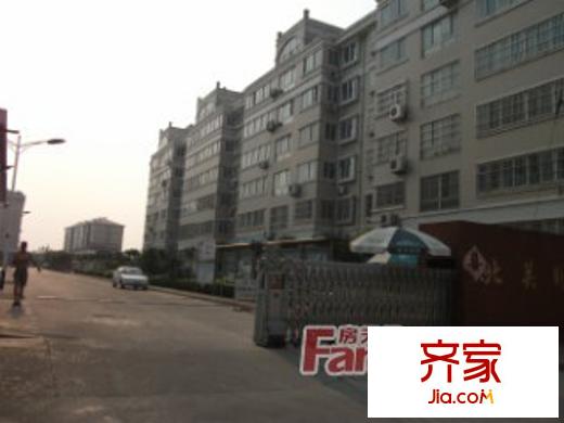 臥龍小區(qū)外景圖