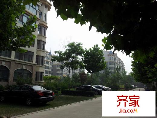 香榭麗舍外景圖 （20130702）