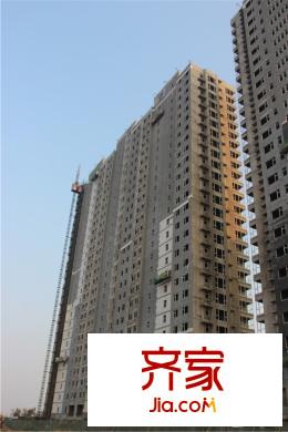 水岸華府三期22#高層北側(cè)外立面進(jìn)度（2015-11-23）