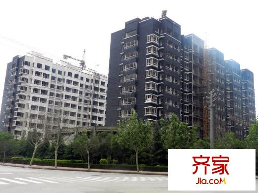福源居小區(qū)外景圖項目工地實景圖（2013-05-28）
