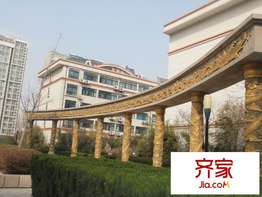 龍居苑外景圖小區(qū)環(huán)境實(shí)景圖(20130315)