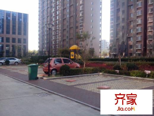 金域華府外景圖 （2013-11-25）