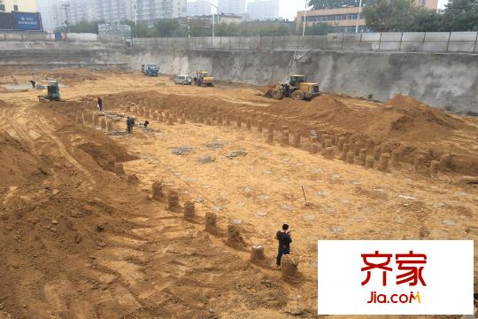 華安怡園雅居1#施工（2015-11-23）