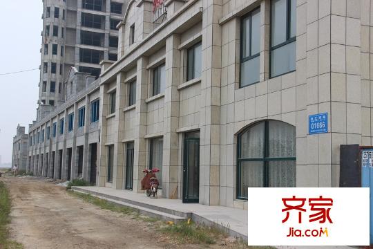 舜景苑一期沿街商鋪施工（2015-9-25） 