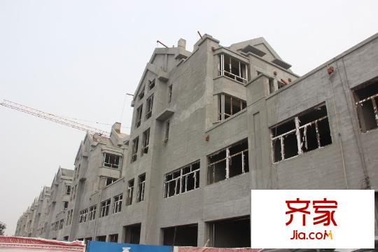 中央郡多層主體進(jìn)度（2015-09-25）