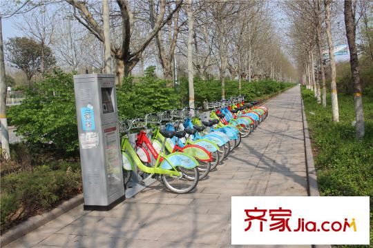 香頌灣項(xiàng)目北側(cè)公共自行車站點(diǎn)