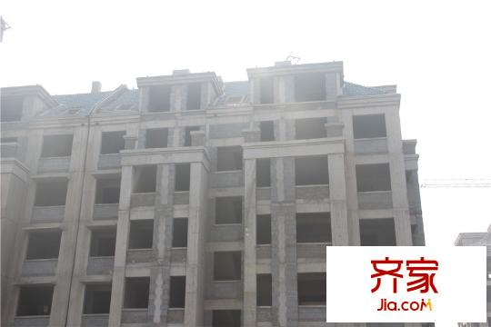 香頌灣19#電梯洋房外墻處理（2015-11-23）