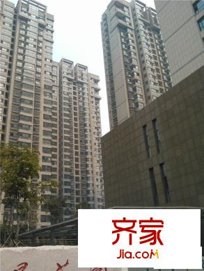 寶鼎花園小區(qū)現(xiàn)房（2013-08-27）