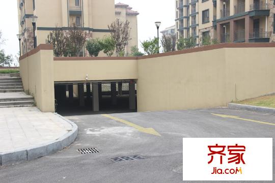 海正香醍灣地下車庫（2015-9-28）