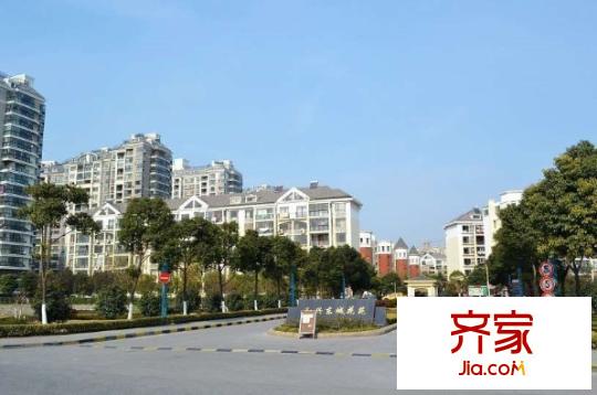和興東城花苑別墅外景圖和興東城別墅 