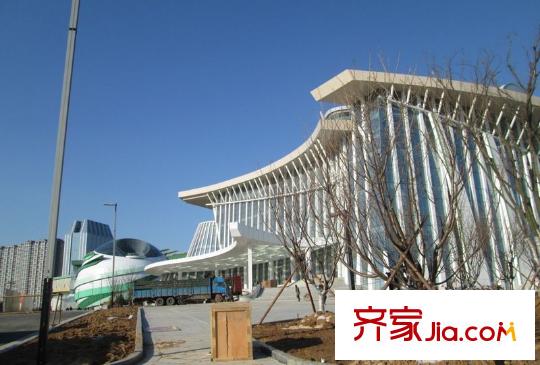 辰隆星河城向西北約200米市府廣場(chǎng)20121225