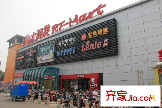 DBC名苑西南方向985米新華路福壽街大潤發(fā)