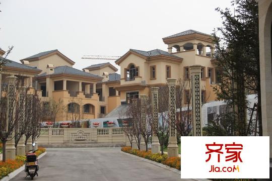 佳兆業(yè)8號(hào)一期別墅施工進(jìn)度（2015-1-29）
