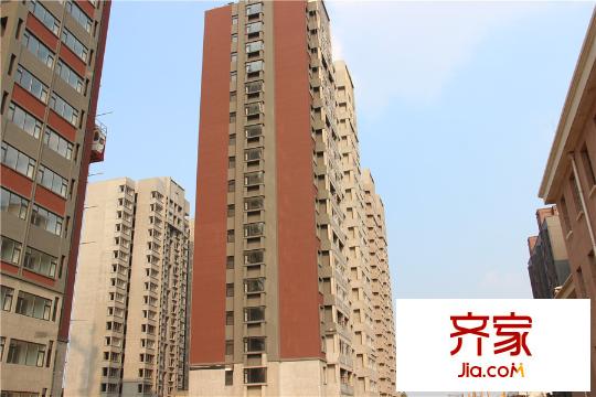 萬基寶通家園二期高層8號(hào)樓施工（20151009）