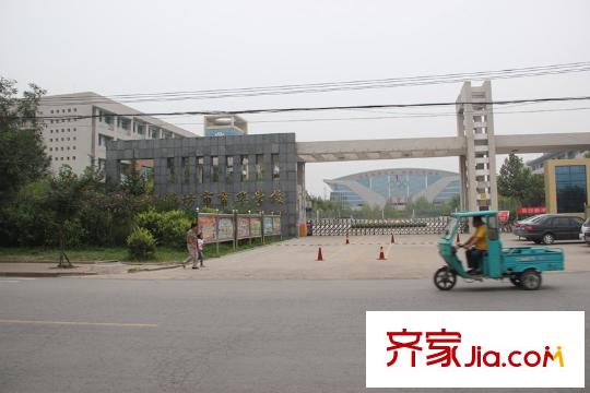 萬基寶通家園莊檢路濰坊市育華學(xué)校