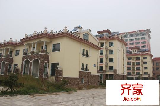 祥瑞雅居別墅現(xiàn)房側面（2015-9-25）