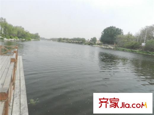 藍頓浞河生活廣場東100米浞河風景區(qū)