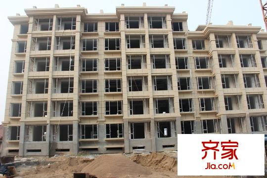 祥瑞水岸麗景多層17號(hào)樓已封頂（2015-10-23）