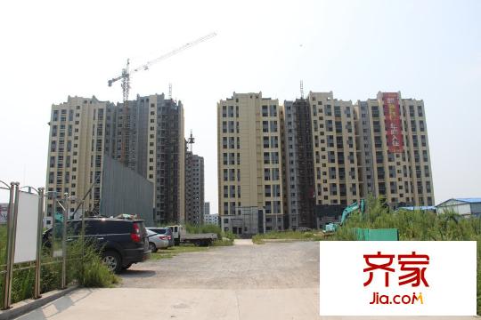 和揚萬悅城高層6#/7#外部施工（2015-8-31）